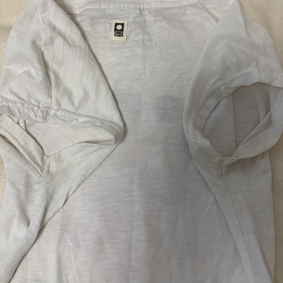 Tumble ‘N Dry Pomme Rouge girls short sleeve t-shirt Size 10/12 - Picture 4 of 6